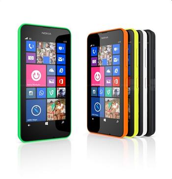 Nokia Lumia 630 DUAL SIM bílá - černý kryt zdarma