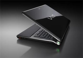 Sony VAIO AW21S/B - notebook, 18.4", Intel P8600 2.4GHz, 4GB DDR2, 500GB HDD, nVidia GeForce 9600M GT, Blu-ray, VHP
